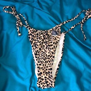 Cheetah print bikini bottoms (from Hollister)